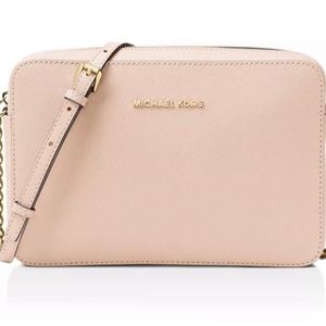 NEW Michael Kors Jet Set Crossbody bag